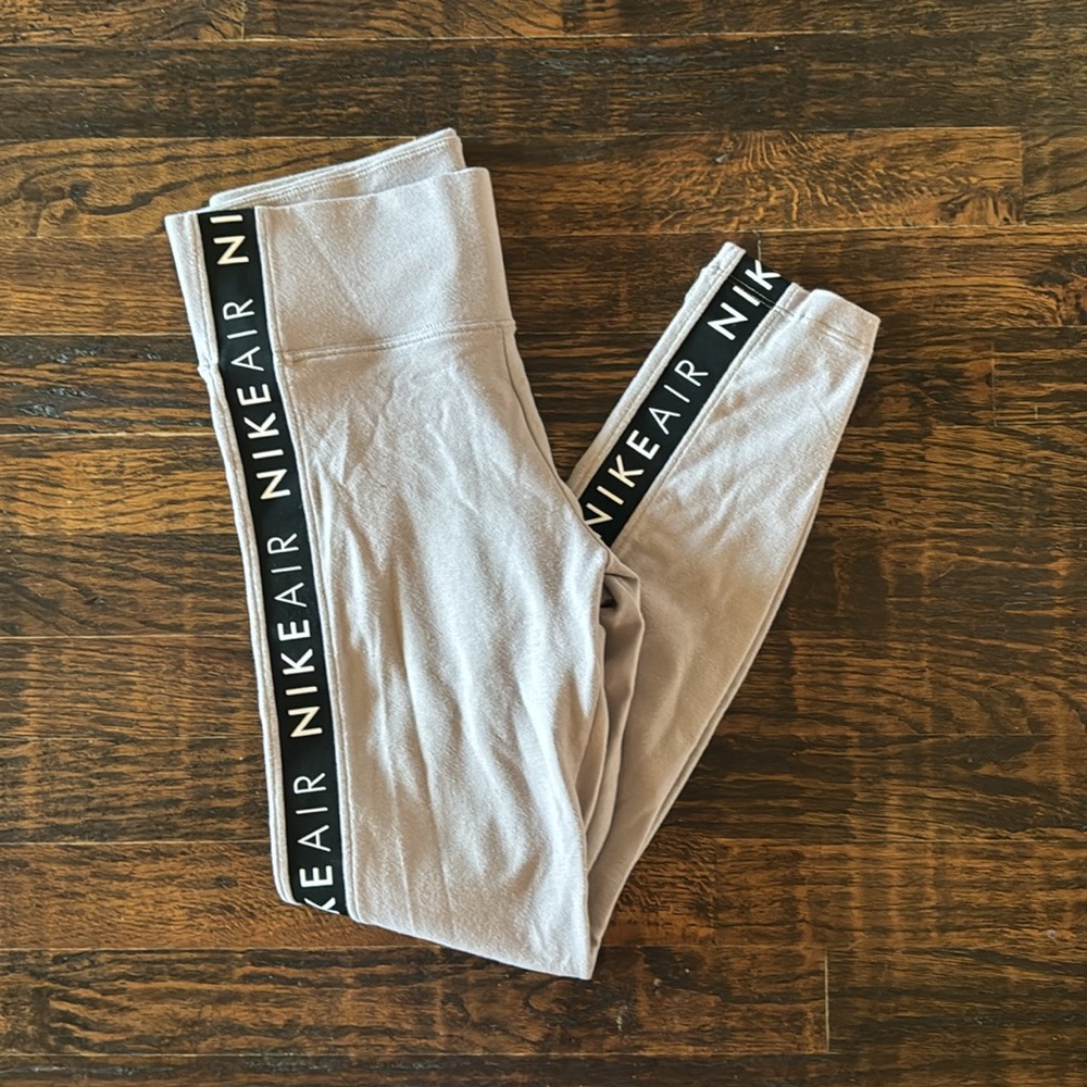Nike Air leggings